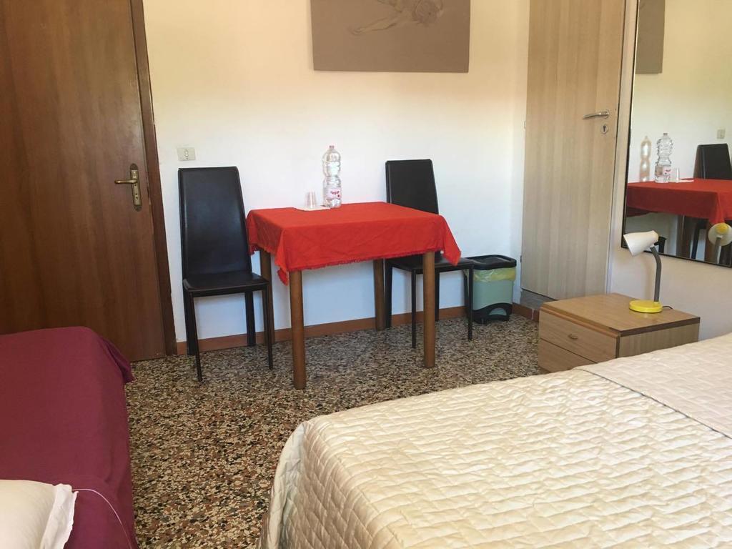Casa Ale Bed & Breakfast Marghera Eksteriør bilde